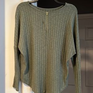 Gold Zip Back Green Top - Small (fits medium too!)